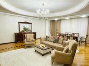 Объявление №5985215 - Баку, м. Гянджлик, 4-комн., 230 м², 17/21 этаж