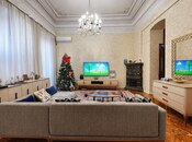 Satılır 7 otaqlı köhnə tikili 245 m², Sahil m., photo 3 from 8