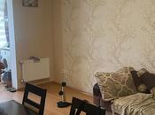 Satılır 2 otaqlı köhnə tikili 46 m², Memar Əcəmi m., photo 2 from 8