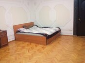 Elan №5991925 - Bakı, 28 May m., 4 otaqlı, 100 m², 4/4 mərtəbə