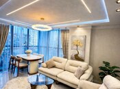 3-комн. новостройка - м. 28 мая - 100 м²
