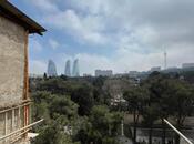 Satılır 3 otaqlı köhnə tikili 70 m², Yasamal r., photo 2 from 8