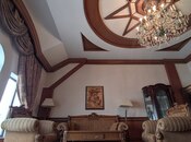 Elan №5993256 - Bakı, Sahil m., 3 otaqlı, 130 m², 12/12 mərtəbə