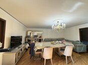 Elan №5993514 - Bakı, Memar Əcəmi m., 4 otaqlı, 70 m², 6/9 mərtəbə