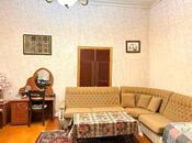 Satılır 2 otaqlı köhnə tikili 55 m², 28 May m., photo 2 from 8