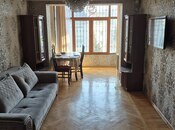 Elan №5994452 - Bakı, Nizami m., 3 otaqlı, 70 m², 4/5 mərtəbə