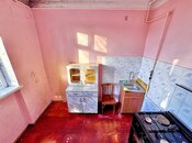Satılır 3 otaqlı köhnə tikili 75 m², Qara Qarayev m., photo 4 from 8