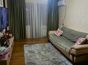 Продаётся 3-комн. вторичка 60 м², м. Нефтчиляр, photo 1 from 8
