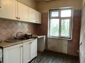 Satılır 3 otaqlı köhnə tikili 74 m², İnşaatçılar m., photo 4 from 6