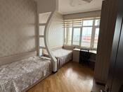 Сдаётся 3-комн. новостройка 146 м², м. Нефтчиляр, photo 2 from 8