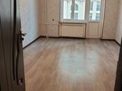 Satılır 3 otaqlı köhnə tikili 75 m², Elmlər Akademiyası m., photo 1 from 8