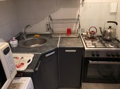 Satılır 3 otaqlı köhnə tikili 75 m², İnşaatçılar m., photo 6 from 7