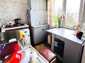 Satılır 2 otaqlı köhnə tikili 55 m², Qara Qarayev m., photo 8 from 8