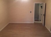 Продаётся 3-комн. вторичка 65 м², м. Нефтчиляр, photo 3 from 8