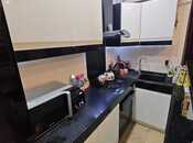 Satılır 3 otaqlı köhnə tikili 70 m², Sahil m., photo 7 from 8