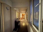 Продаётся 5-комн. вторичка 130 м², м. Низами, photo 2 from 8