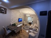 Satılır 3 otaqlı köhnə tikili 70 m², Yeni Yasamal q., photo 2 from 8