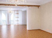 Elan №5996989 - Bakı, 28 May m., 7 otaqlı, 250 m², 4/10 mərtəbə