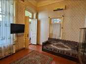 Продаётся 3-комн. вторичка 55 м², м. Низами, photo 2 from 6