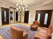 Elan №5997691 - Bakı, Nizami m., 4 otaqlı, 200 m², 18/19 mərtəbə