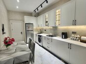 Satılır 2 otaqlı yeni tikili 90 m², Qara Qarayev m., photo 1 from 8