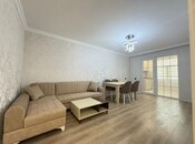 Продаётся 2-комн. вторичка 40 м², м. Нефтчиляр, photo 1 from 8