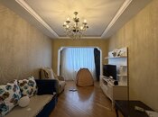 Satılır 4 otaqlı köhnə tikili 100 m², Bakıxanov q., photo 2 from 8