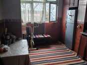 Satılır 3 otaqlı köhnə tikili 70 m², Qara Qarayev m., photo 6 from 8