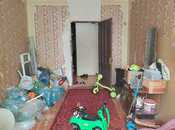 Satılır 3 otaqlı köhnə tikili 70 m², Qara Qarayev m., photo 2 from 8
