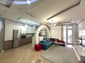 Продаётся 3-комн. новостройка 126 м², м. Ахмедлы, photo 1 from 8