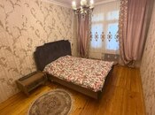 Satılır 4 otaqlı köhnə tikili 105 m², Massiv D q., photo 3 from 8