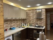 Satılır 4 otaqlı köhnə tikili 110 m², Xalqlar Dostluğu m., photo 3 from 8