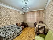 Продаётся 2-комн. вторичка 50 м², м. Элмляр Академиясы, photo 1 from 8