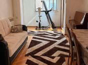 Продаётся 2-комн. вторичка 50 м², м. Низами, photo 1 from 8