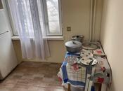 Сдаётся 3-комн. вторичка 55 м², м. Иншаатчылар, photo 2 from 5