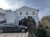 6 otaqlı həyət evi/bağ evi - Şüvəlan q. - 200 m²