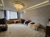 Продаётся 3-комн. новостройка 100 м², м. Нефтчиляр, photo 1 from 8