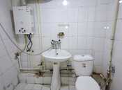 Satılır 2 otaqlı köhnə tikili 60 m², Qara Qarayev m., photo 4 from 8