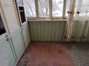 Satılır 2 otaqlı köhnə tikili 60 m², Qara Qarayev m., photo 6 from 8