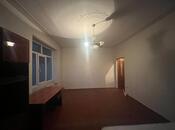 1-комн. вторичка - м. Элмляр Академиясы - 40 м²