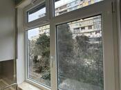 Продаётся 3-комн. вторичка 55 м², м. Ази Асланов, photo 6 from 8