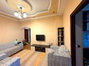 Продается 2-комн. новостройка 90 м², м. Кара Караев, photo 4 from 8