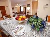 8 otaqlı həyət evi/bağ evi - Badamdar q. - 400 m²
