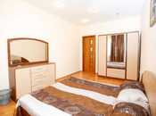 8 otaqlı həyət evi/bağ evi - Badamdar q. - 400 m²