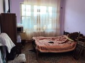 Satılır 2 otaqlı köhnə tikili 60 m², Əhmədli q., photo 1 from 8