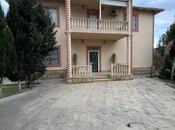 8 otaqlı həyət evi/bağ evi - Mərdəkan q. - 400 m²