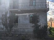 9 otaqlı həyət evi/bağ evi - Novxanı q. - 300 m²