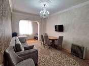 Satılır 3 otaqlı köhnə tikili 85 m², Köhnə Günəşli q., photo 1 from 6