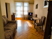 İcarəyə verilir 2 otaqlı köhnə tikili 60 m², 28 May m., photo 2 from 8