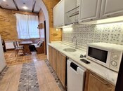 Elan №6008636 - Bakı, 28 May m., 3 otaqlı, 80 m², 2/5 mərtəbə